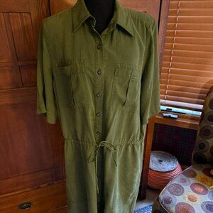 Sundance Moss Green Short Sleeve Shift Dress